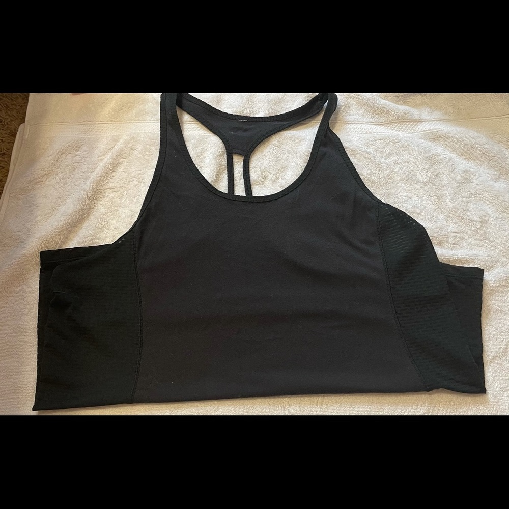 Black under armor tank top!